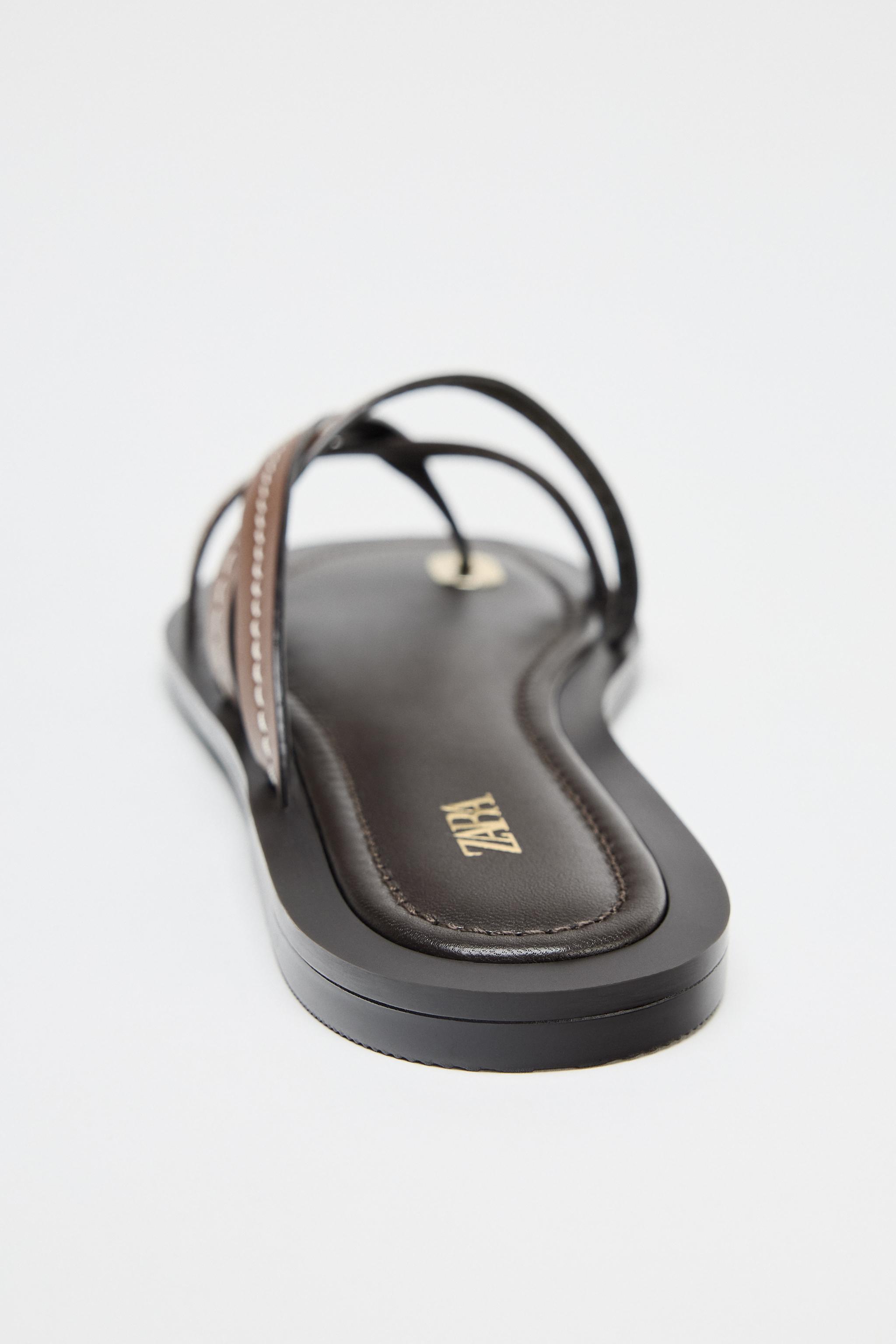 LEATHER STRAPPY FLAT SANDALS