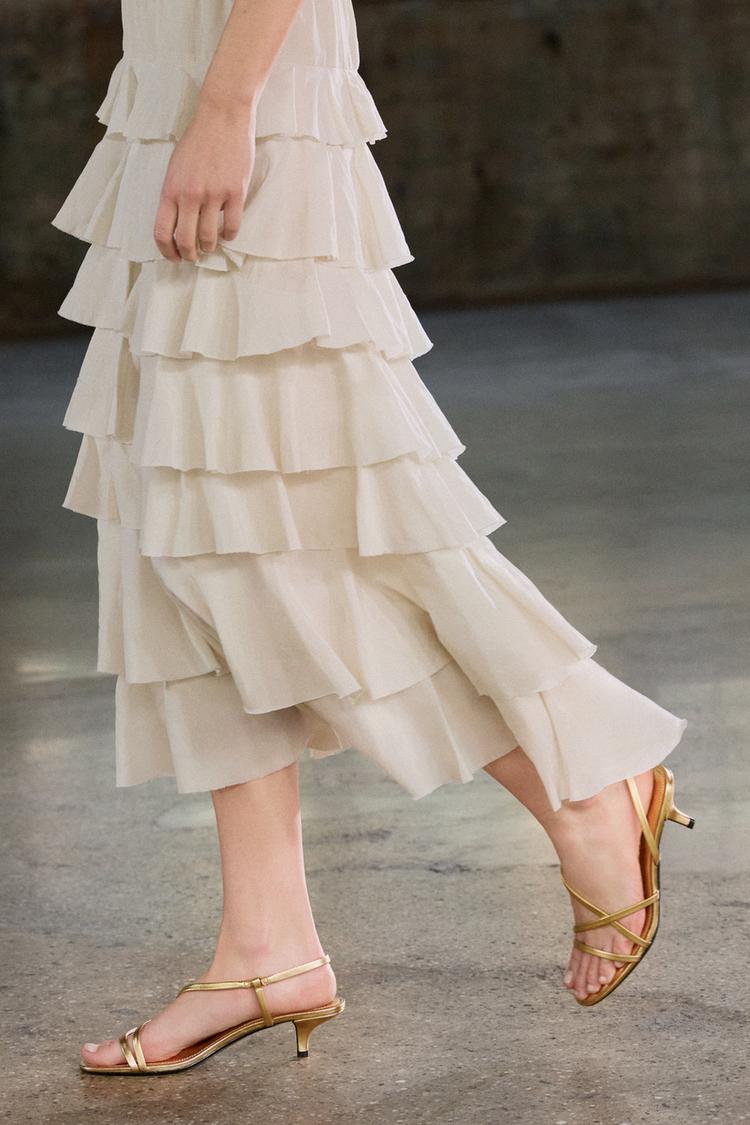 LEATHER KITTEN HEEL SANDALS - Zara product image