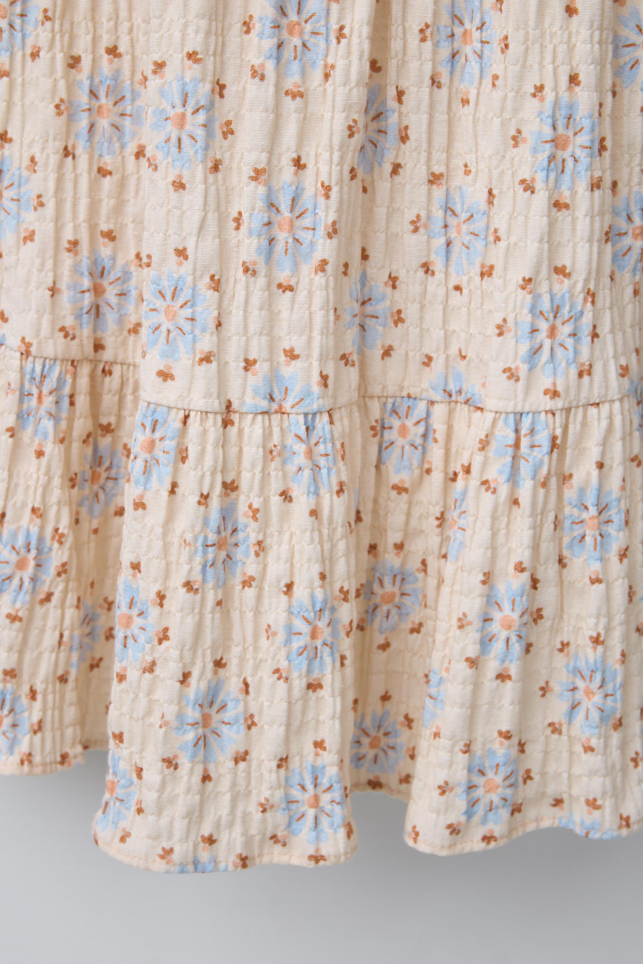 ROBE TEXTURÉE VOLANTS FLEURS