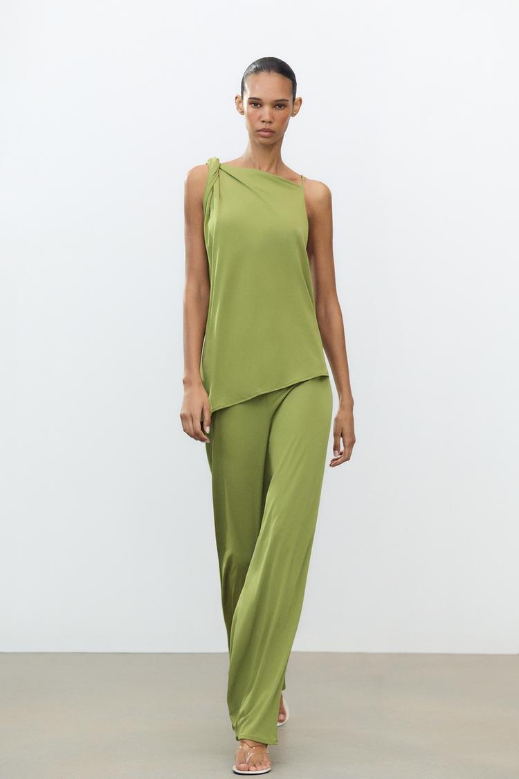 WIDE FLOWY PANTS
