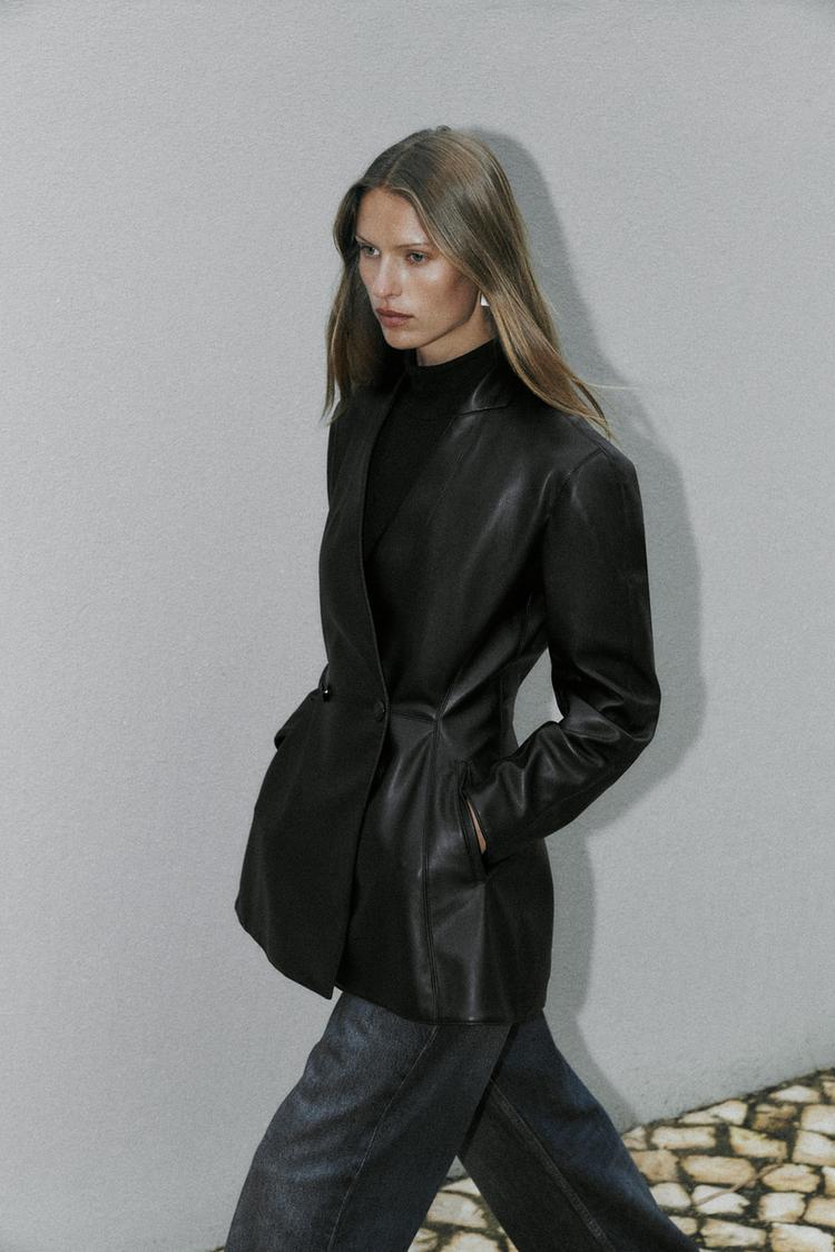 FITTED FAUX LEATHER BLAZER - Zara product image