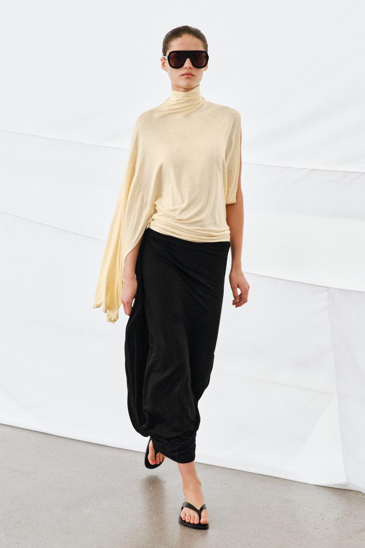 ASYMMETRIC FLOWY TOP - Zara product image