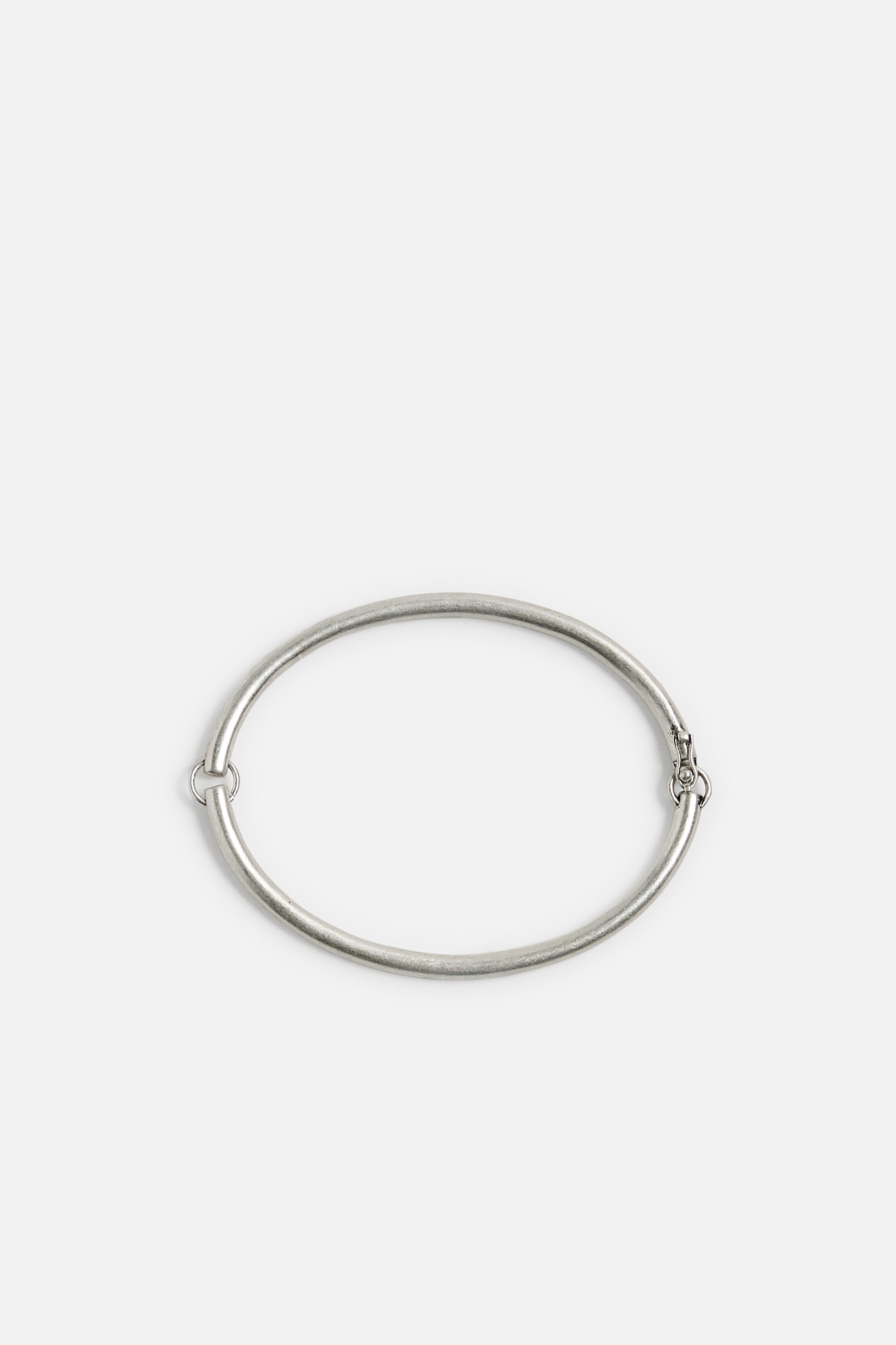 RIGID BRACELET