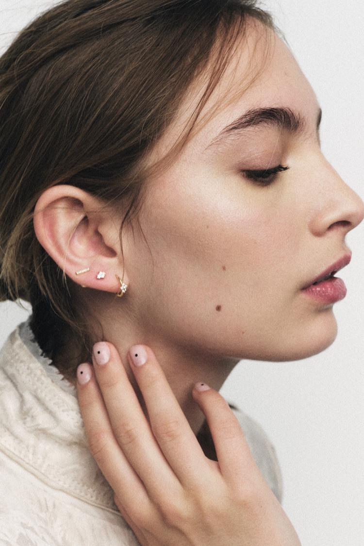 PACK OF 3 MINIMALIST SPARKLY EARRINGS - Zara product image