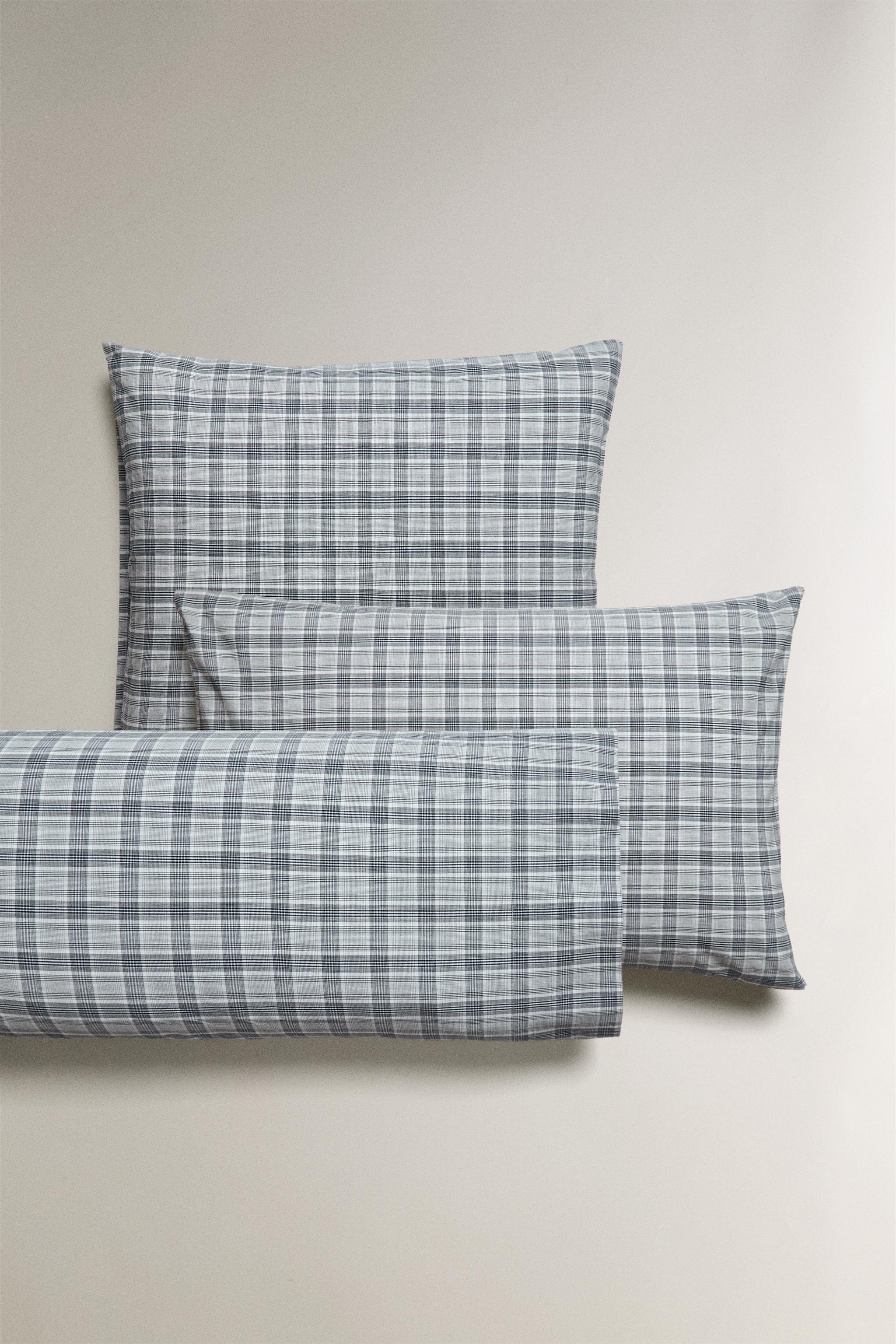 DYED THREAD COTTON PILLOWCASE