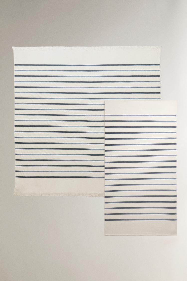 THIN STRIPED BEACH TOWEL - Zara product image
