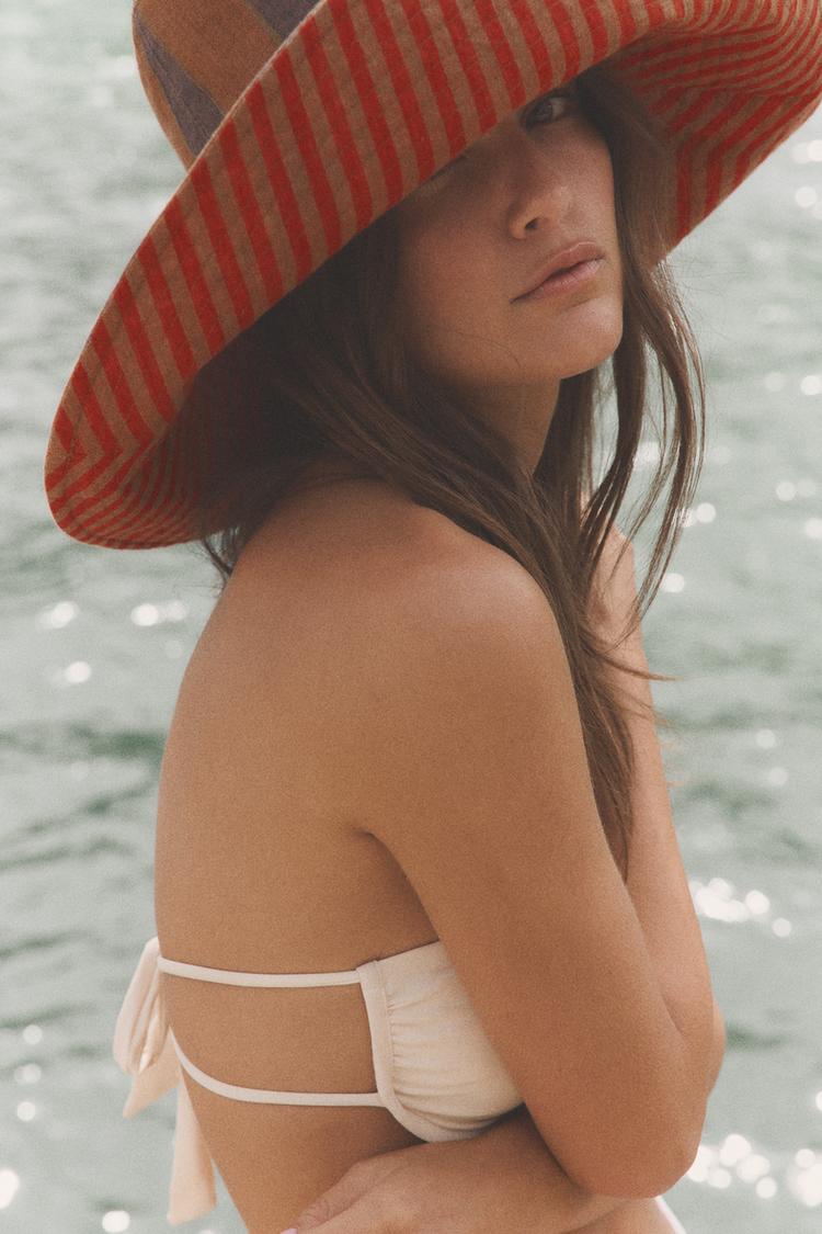 REVERSIBLE STRIPED LINEN HAT - Zara product image