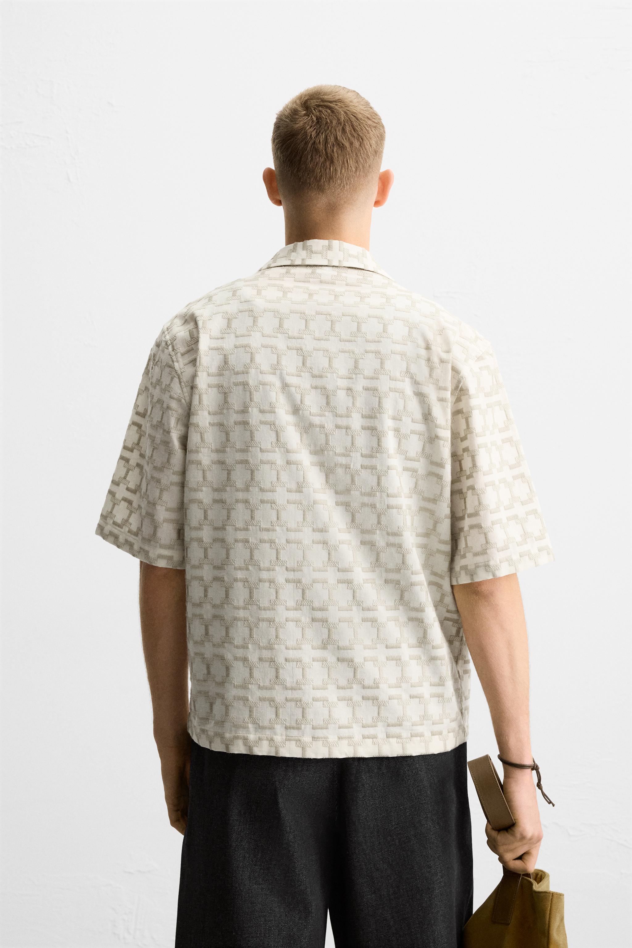 GEOMETRIC EMBROIDERED SHIRT