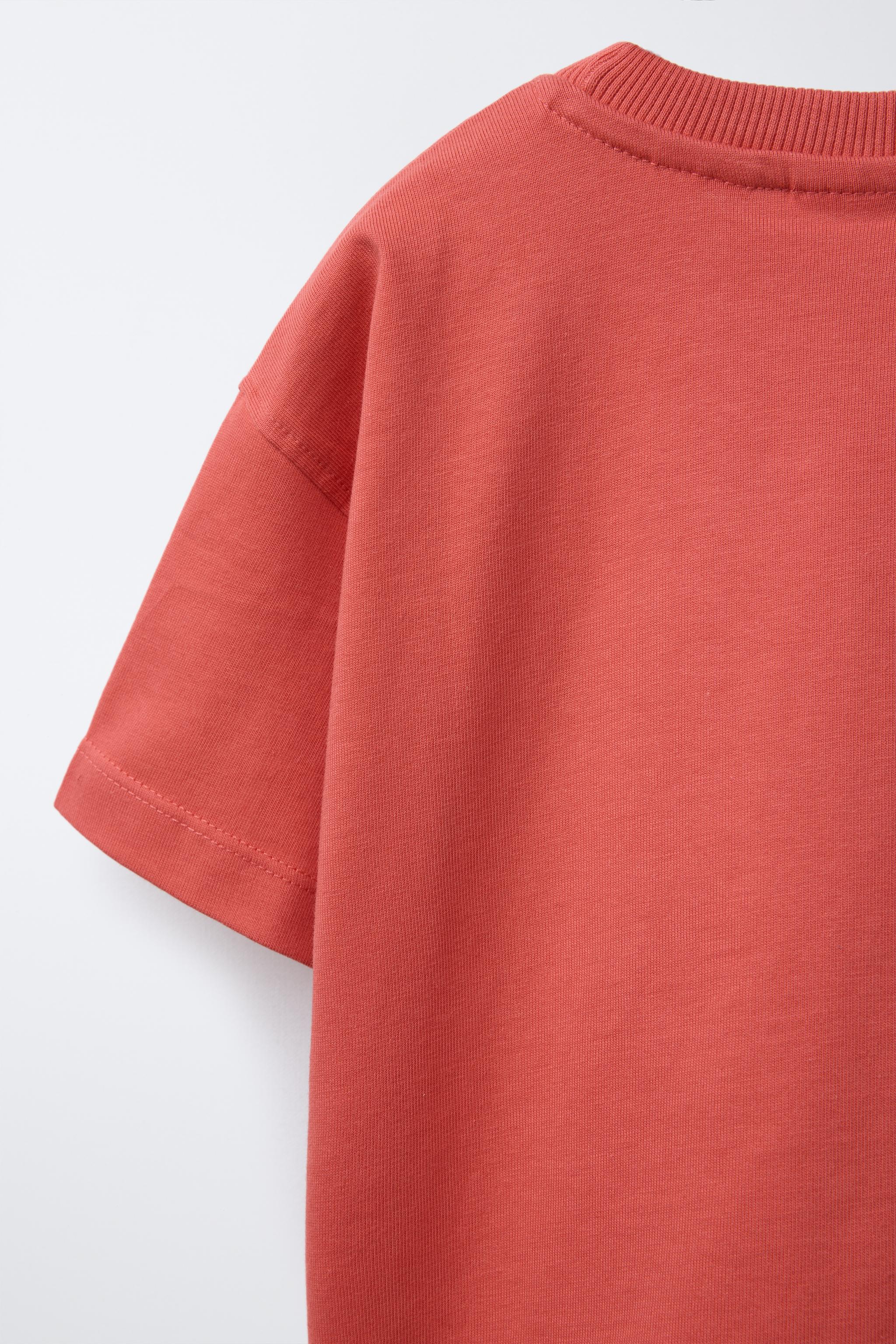 T-SHIRT UNI À POCHE