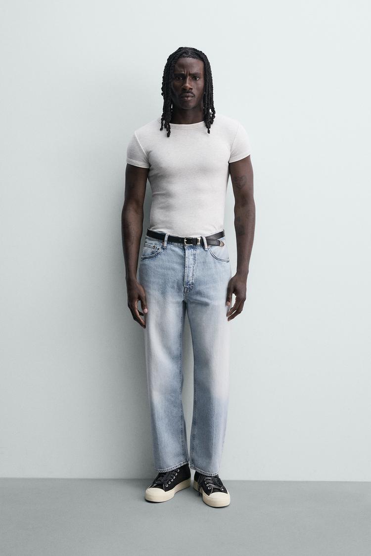LIGHTWEIGHT REGULAR FIT JEANS - Zara product image