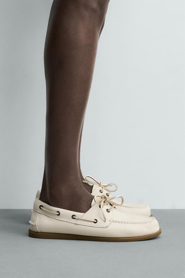 LEATHER BOAT SHOES - Zara product image