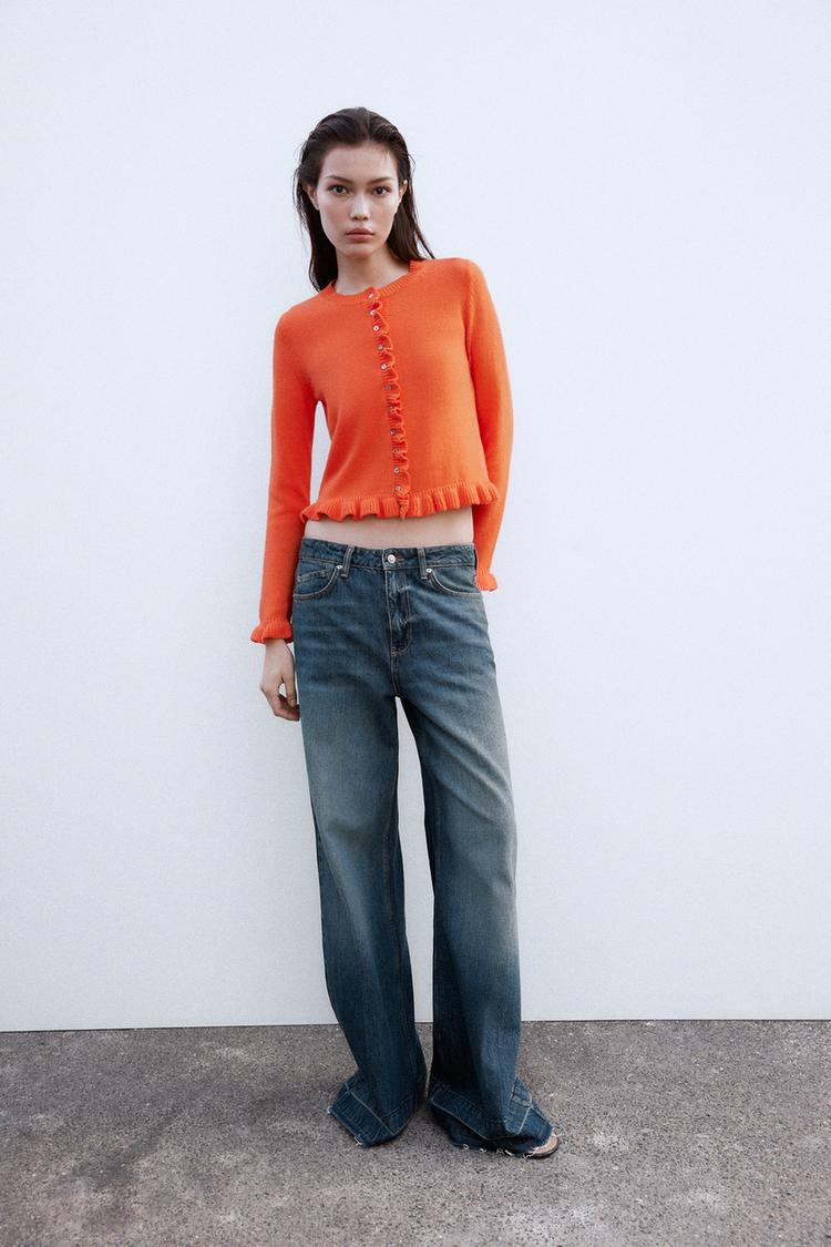 RUFFLED KNIT CARDIGAN