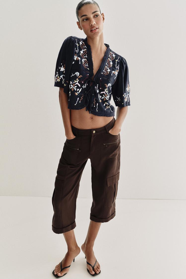 EMBROIDERED FLORAL CROPPED TOP - Zara product image