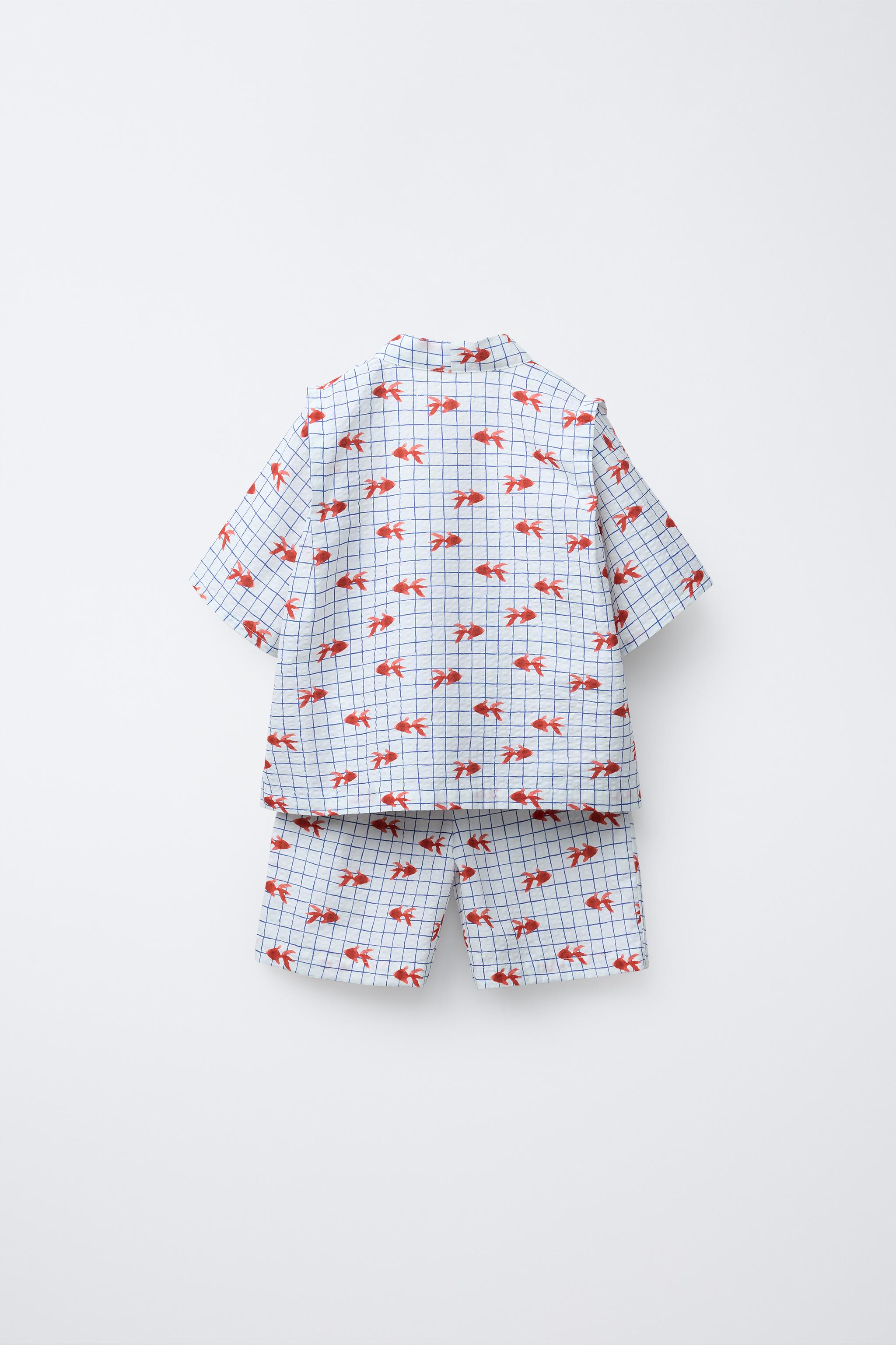 9-18 MONTHS/ GOLDEN FISH PRINT KIMONO AND BERMUDA SET
