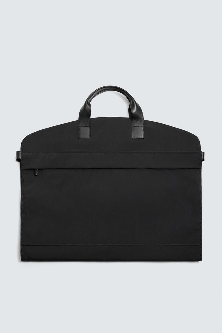 NYLON GARMENT BAG - Zara product image