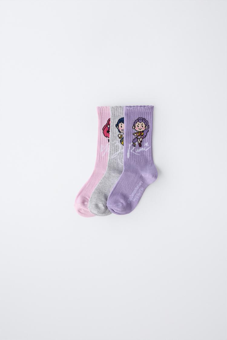 THREE-PACK OF KPOP DEMON HUNTERS™ NETFLIX © MID-CALF SOCKS - Zara product image