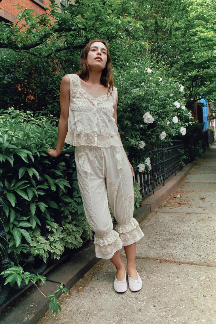 RUFFLED EMBROIDERED BEADED PANTS - Zara product image