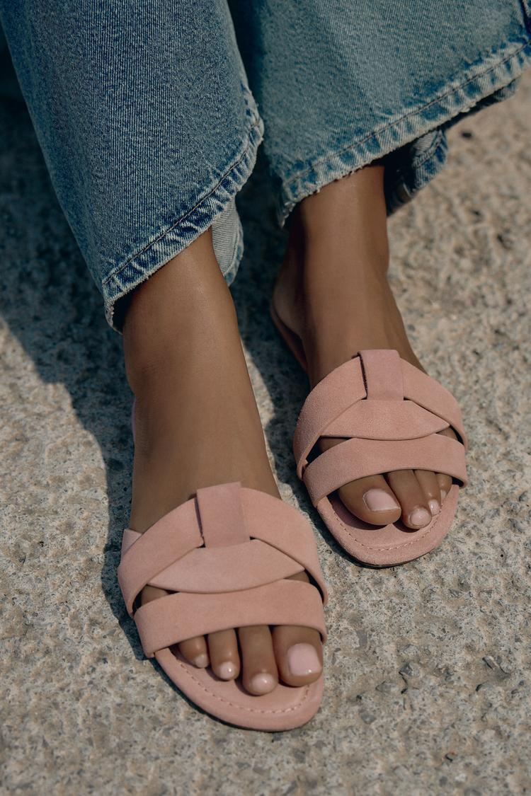 CROSSOVER LEATHER FLAT SANDALS - Zara product image