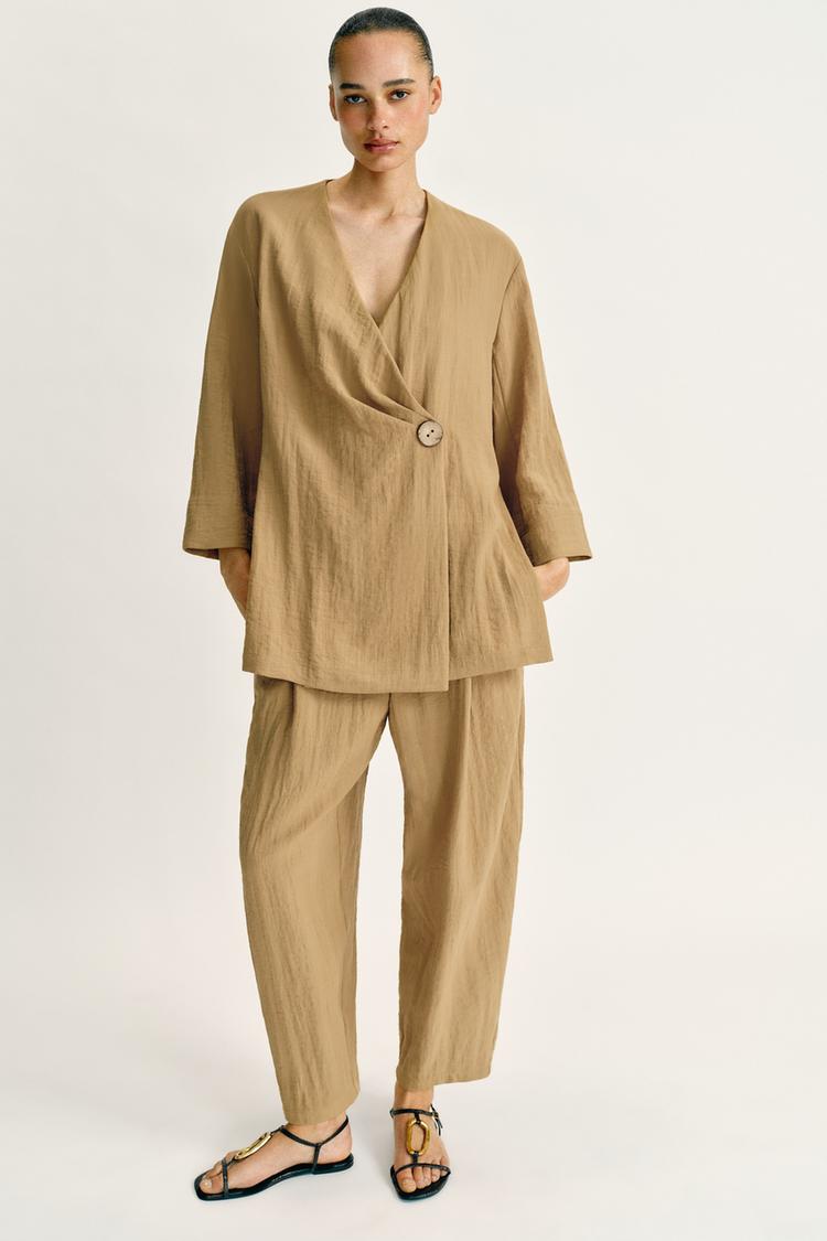 SIDE SLIT WRAP JACKET SET - Zara product image