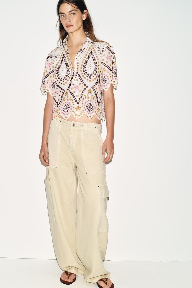 EMBROIDERED EYELET SHORT SLEEVE SHIRT - Zara product image