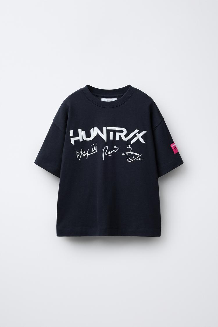 KPOP DEMON HUNTERS™ NETFLIX © PRINTED T-SHIRT - Zara product image