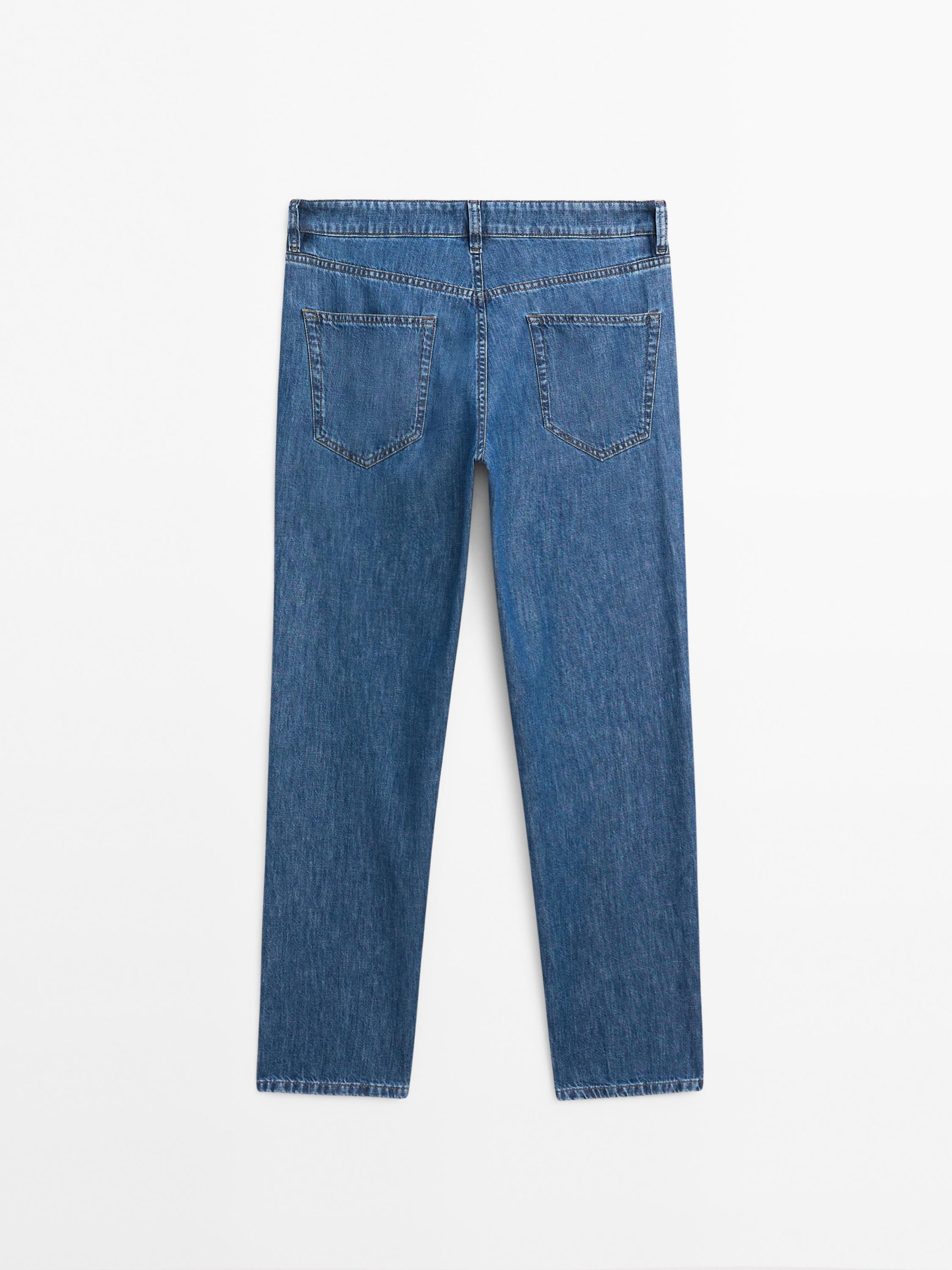 Lightweight tapered fit jeans