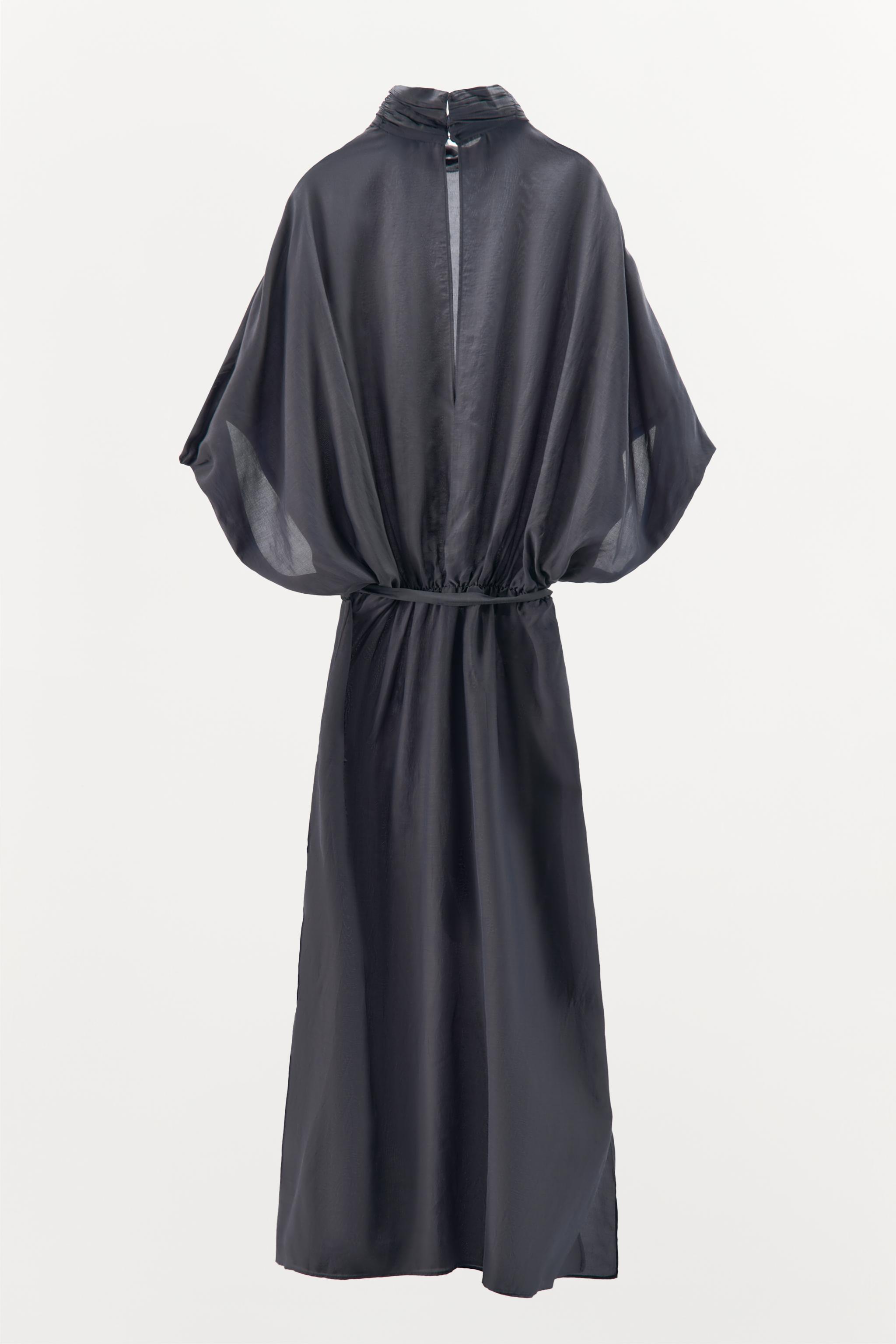 ROBE AVEC CEINTURE BIMATIÈRE