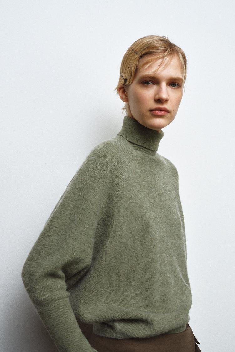 BATWING SLEEVE KNIT JUMPER - Zara product image
