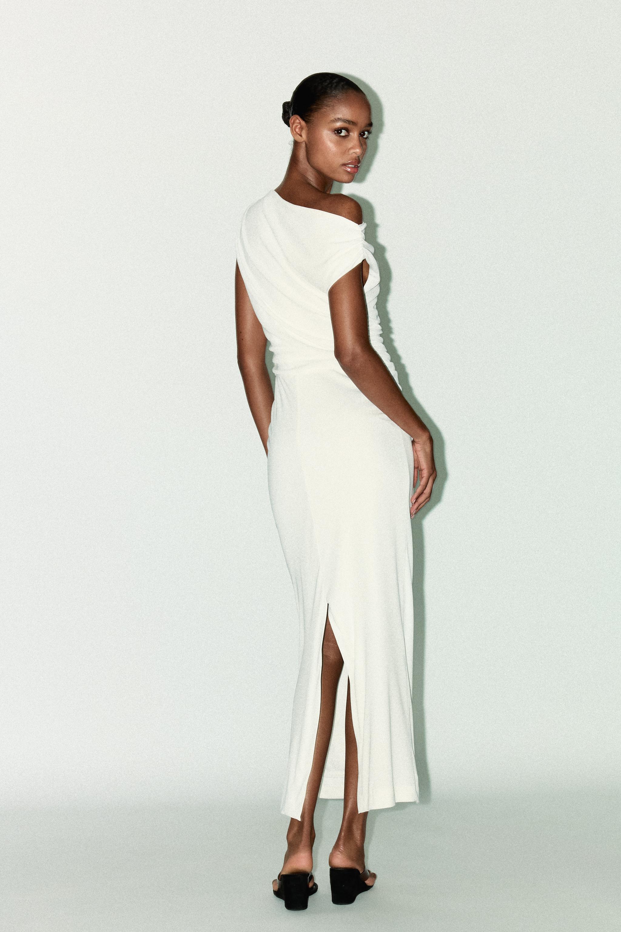 ROBE MIDI ASYMÉTRIQUE