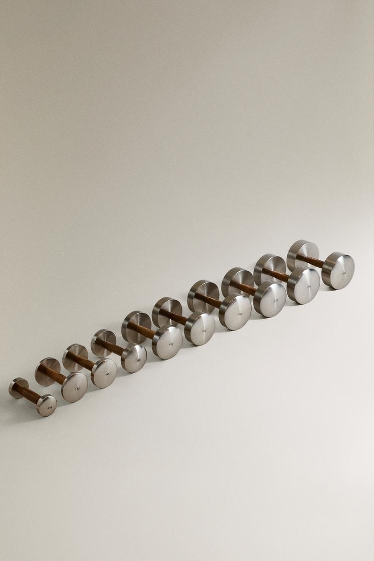 OAK WOOD AND STEEL DUMBBELL - Zara product image