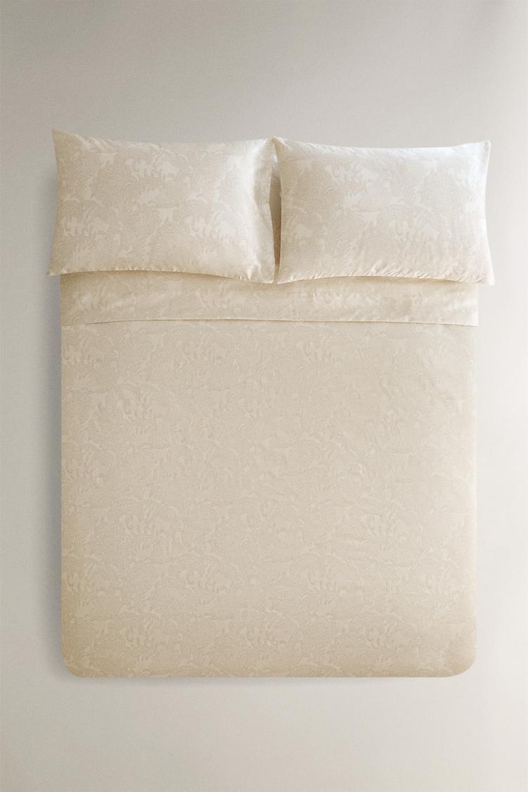 PAISLEY PRINT SATEEN DUVET COVER