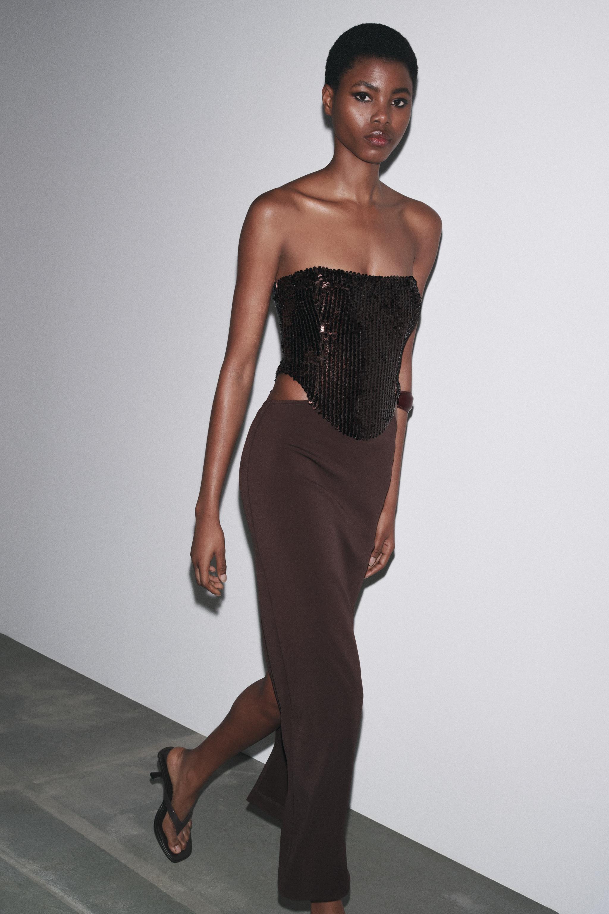 ROBE COMBINÉE SEQUINS CUT OUT