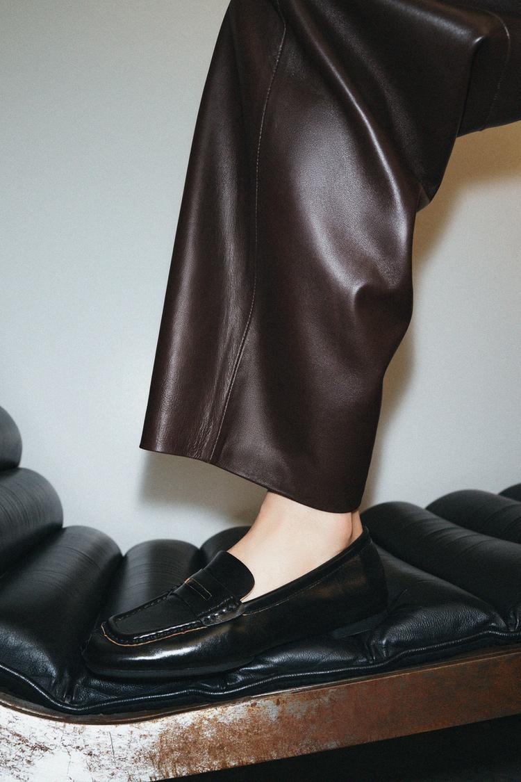 SQUARE TOE LEATHER LOAFERS - Zara product image