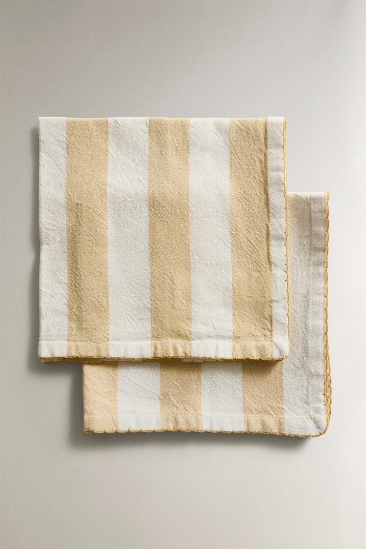 PACK OF DYED THREAD STRIPED NAPKINS (PACK OF 2) - Zara product image