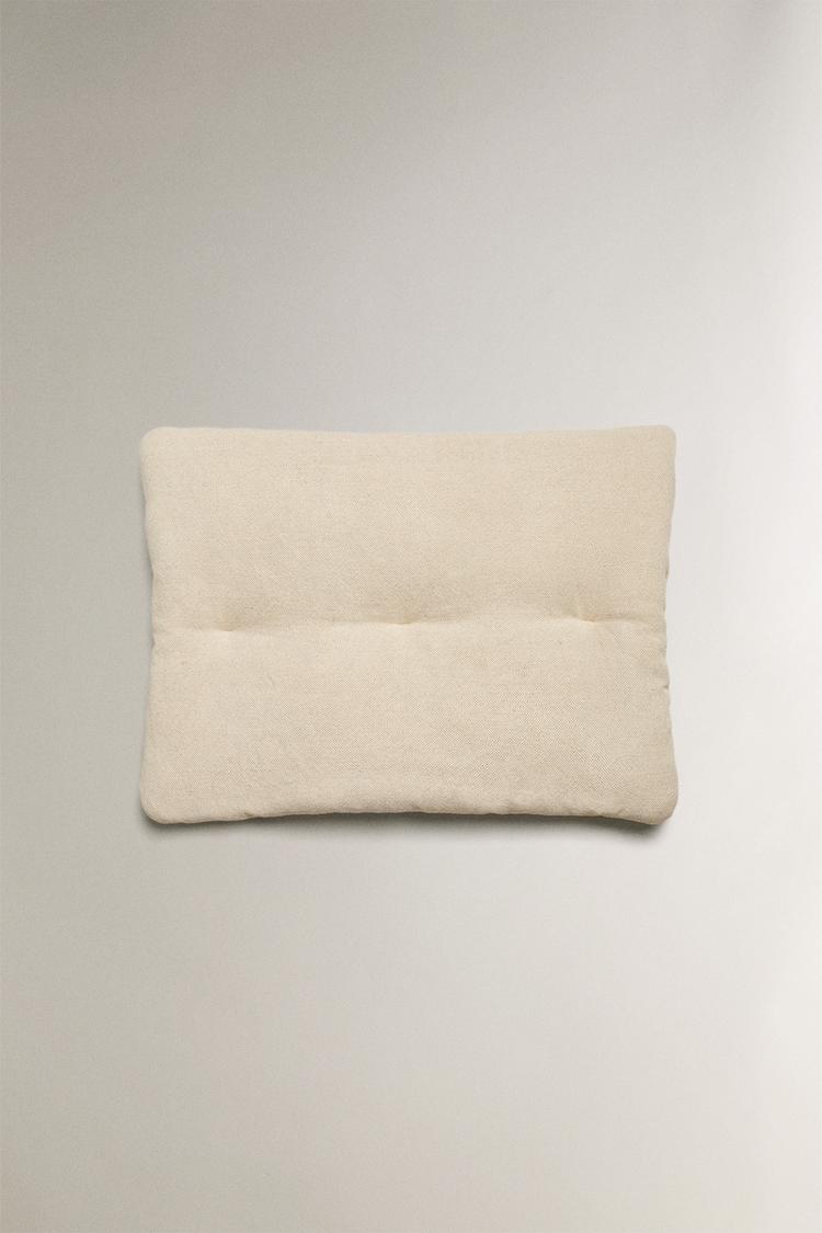 OBLONG LINEN CUSHION - Zara product image
