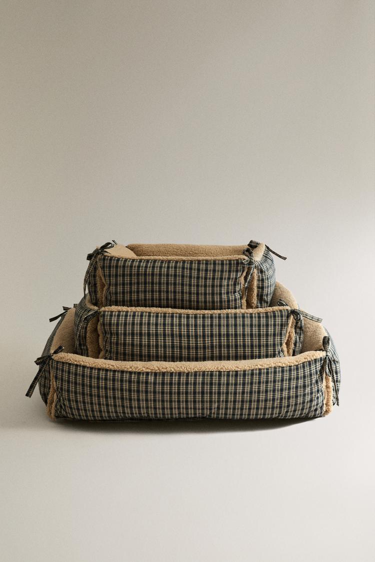 GINGHAM PET BED - Zara product image