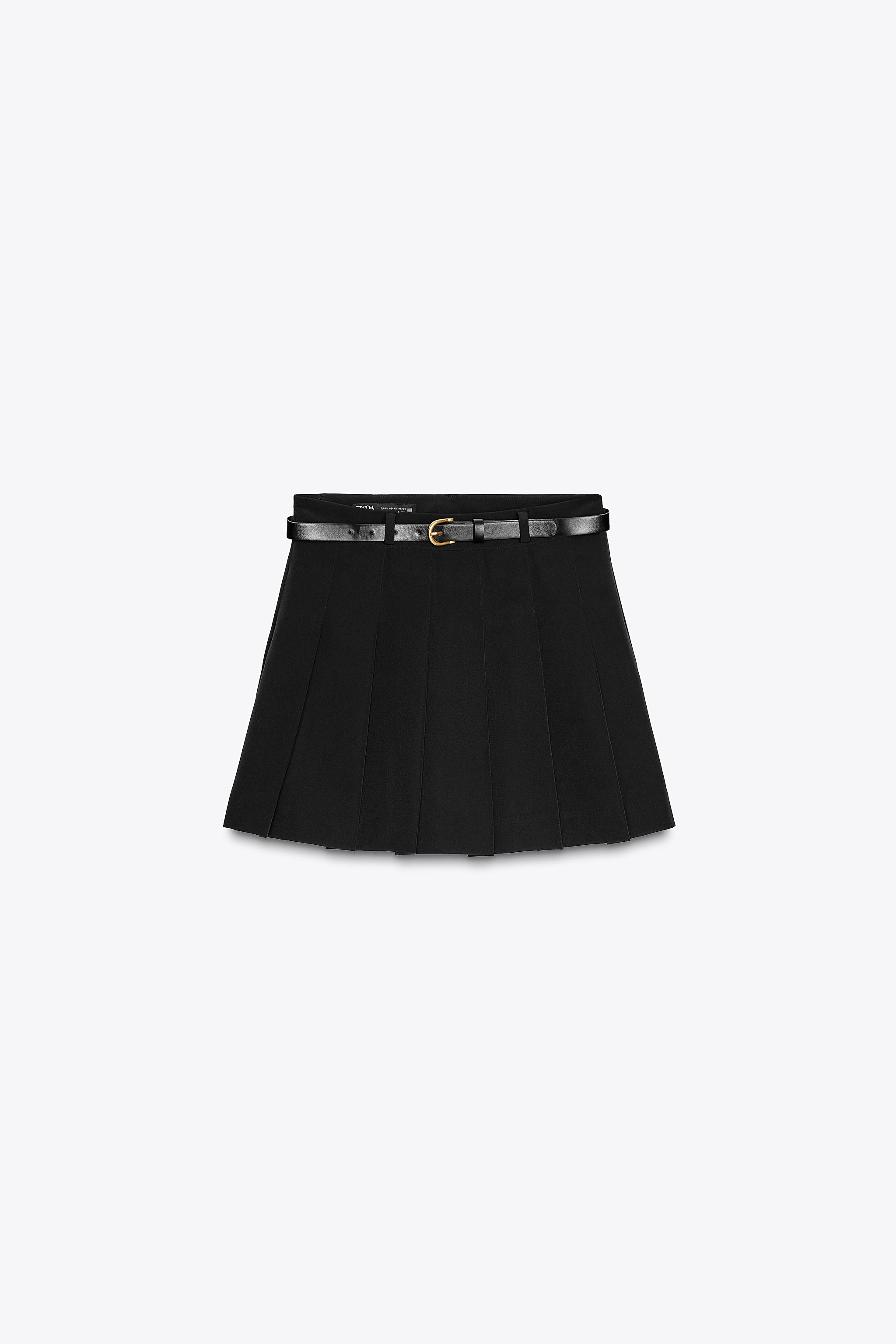 JUPE-SHORT À PLIS PLATS AVEC CEINTURE