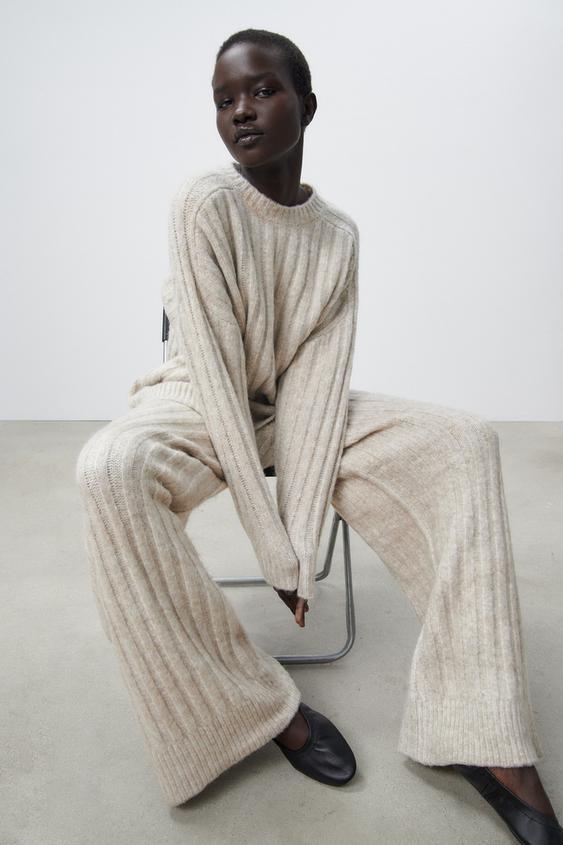 Εικόνα 4 του OVERSIZED KNIT SWEATER από Zara